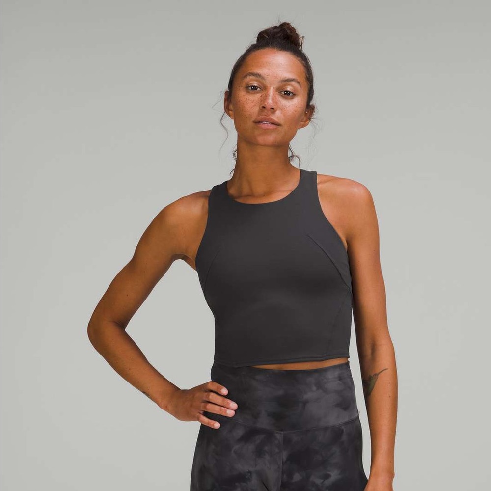 INVIGORATE TANK LULU LEMON SIZE 6